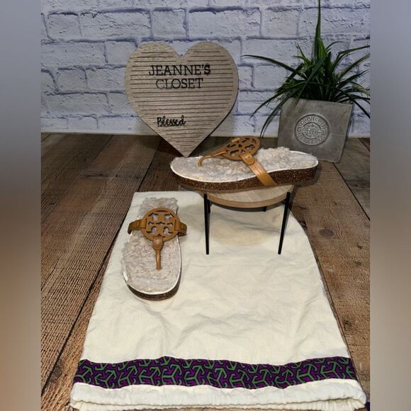 Tory Burch Miller cloud shearling carmel Slip-Oncorn/buttermilk sandals Size 7 - Picture 2 of 13